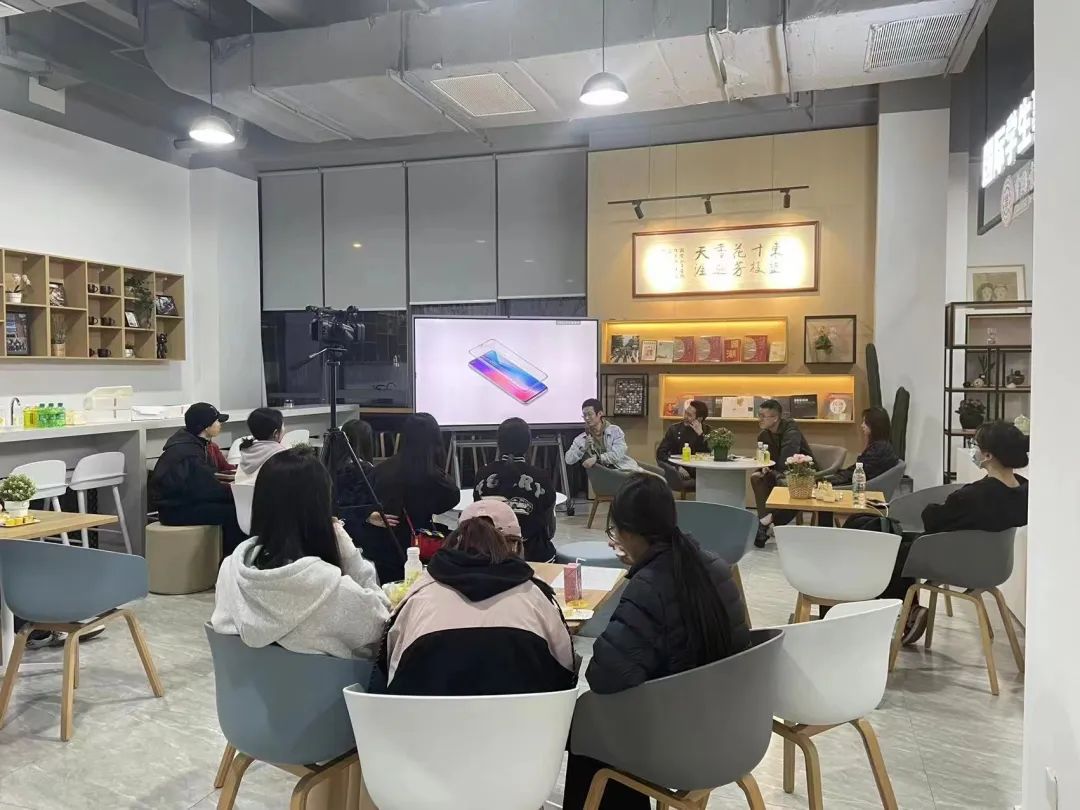壯游派 | 第三期國際交流圓桌會圓滿收官 以藝術之名，聯結世界心靈